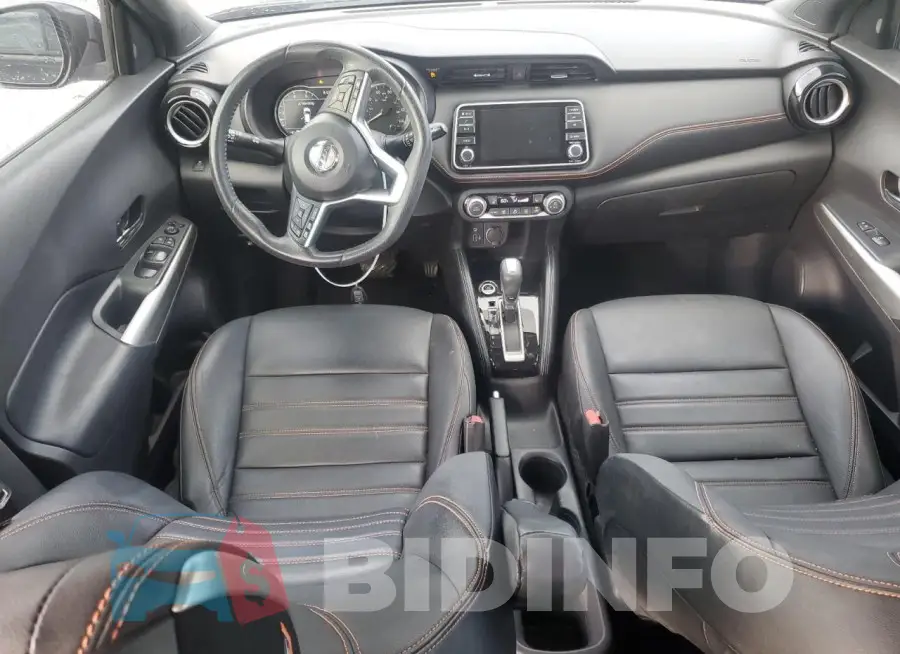 3N1CP5CU4JL512839 Photo# 8