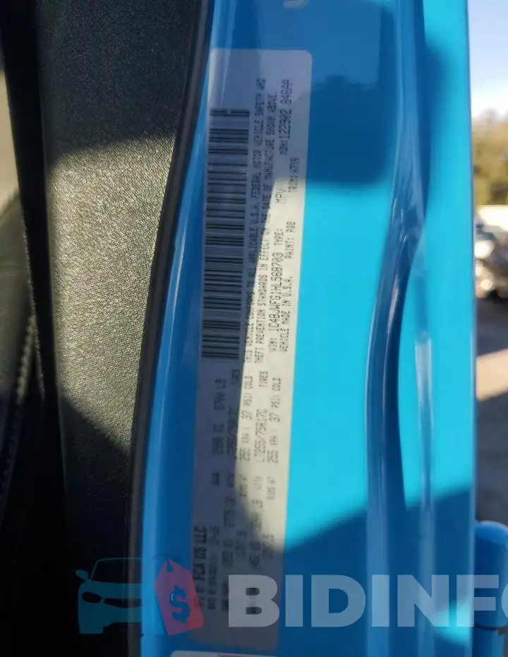 1C4BJWFG1HL568703 Photo# 13