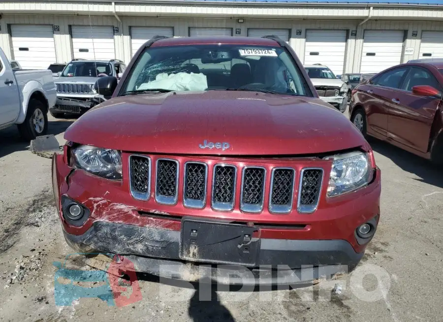 1C4NJCBA9HD185616 Photo# 5