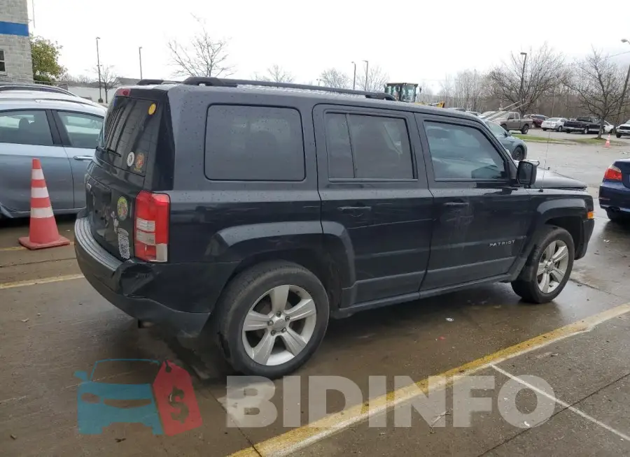 1C4NJPFA1GD811451 Photo# 3