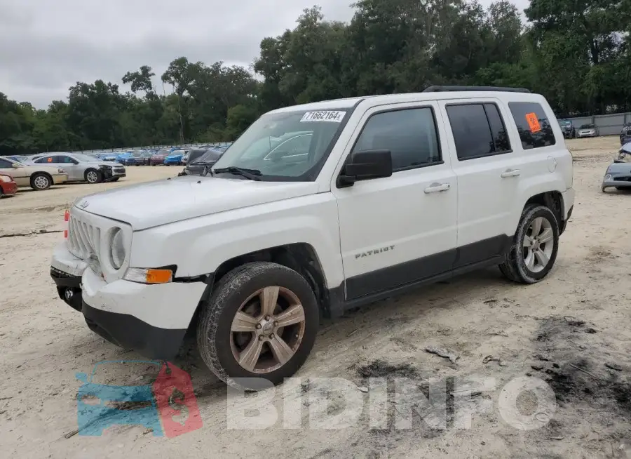 1C4NJPFB6HD183297 Photo# 1