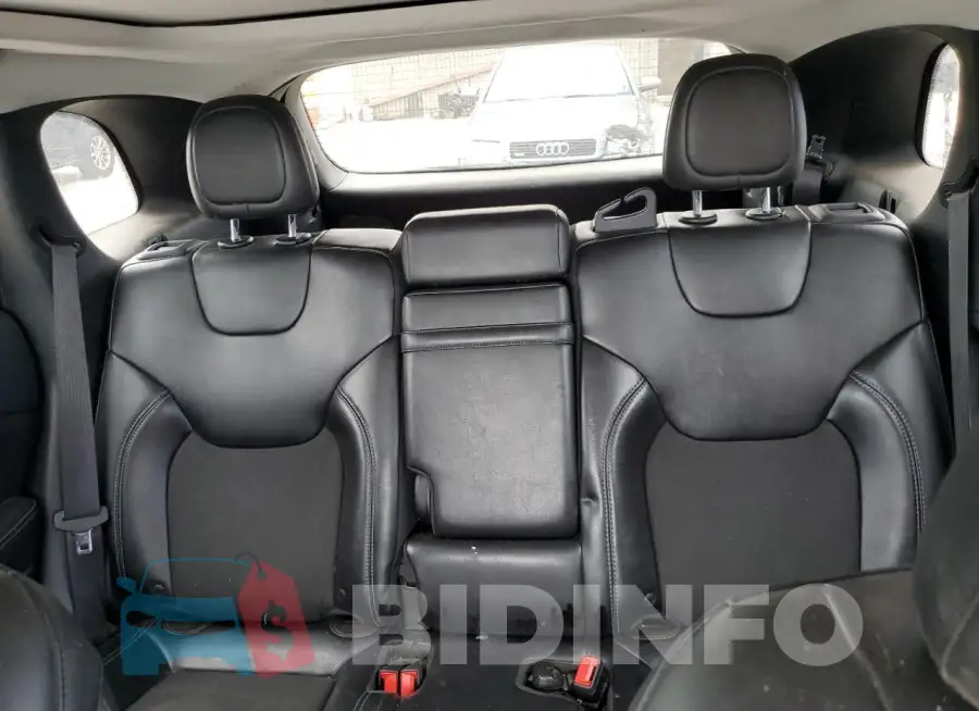 1C4PJMLB1KD259043 Photo# 10