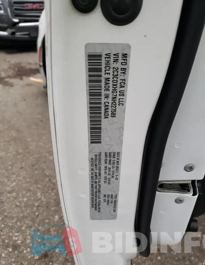 2C3CDXHG7NH227589 Photo# 13