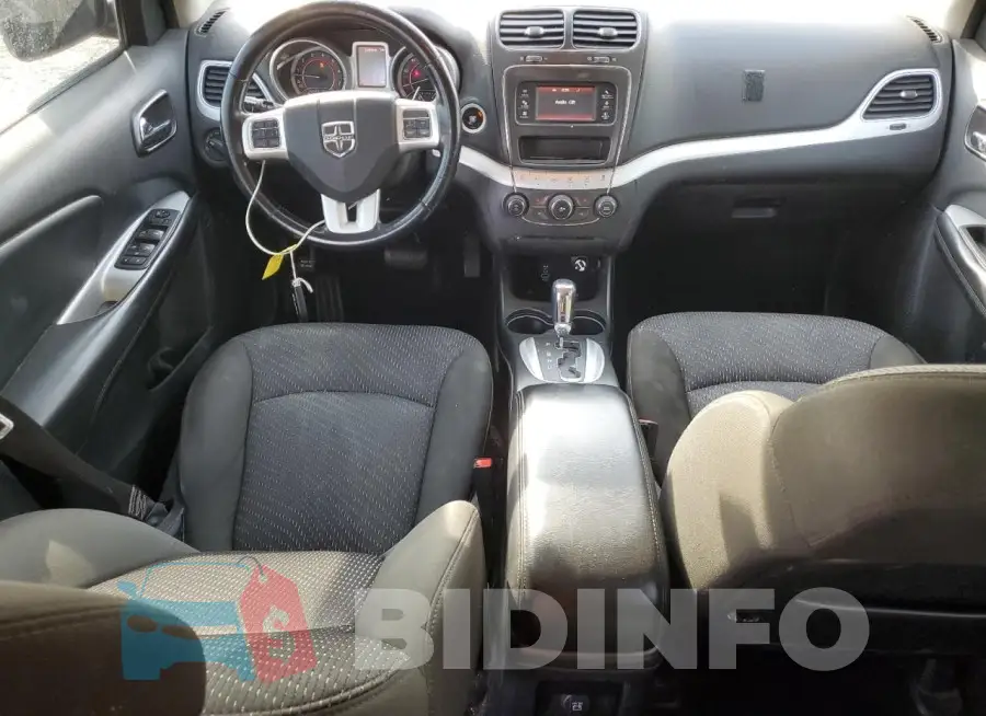 3C4PDCAB8LT275157 Photo# 8