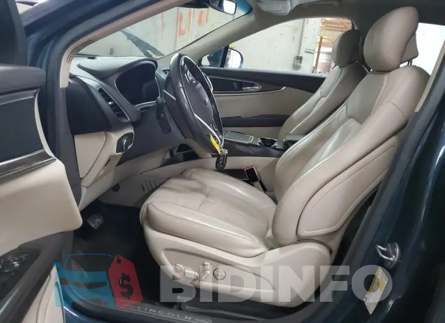 2LMPJ8LR0GBL44179 Photo# 7
