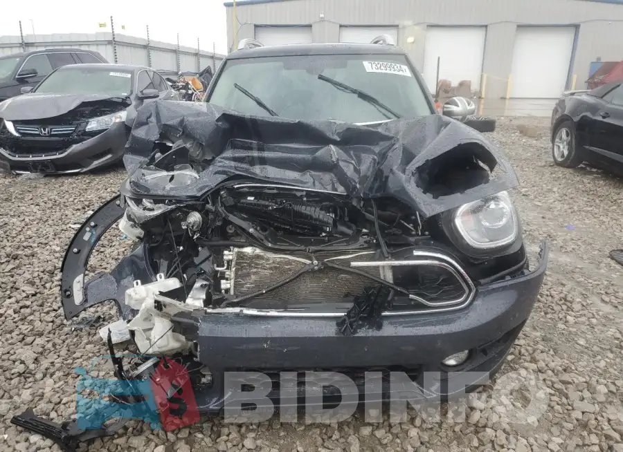 WMZYT3C38H3D98136 Photo# 5