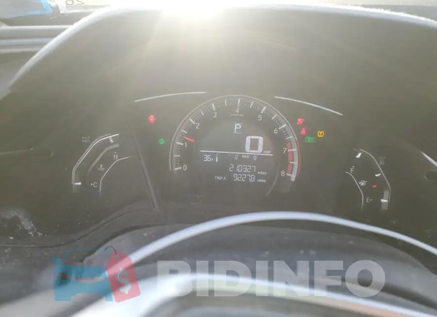 19XFC2F56HE202019 Photo# 9