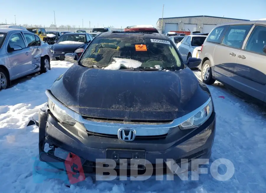 19XFC2F70HE078802 Photo# 5