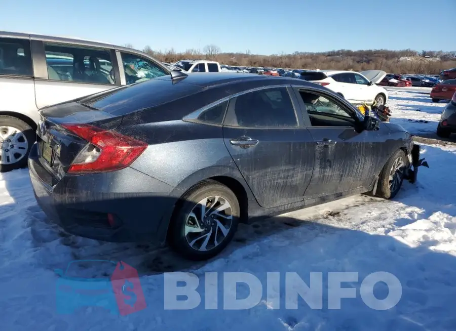 19XFC2F70HE078802 Photo# 3