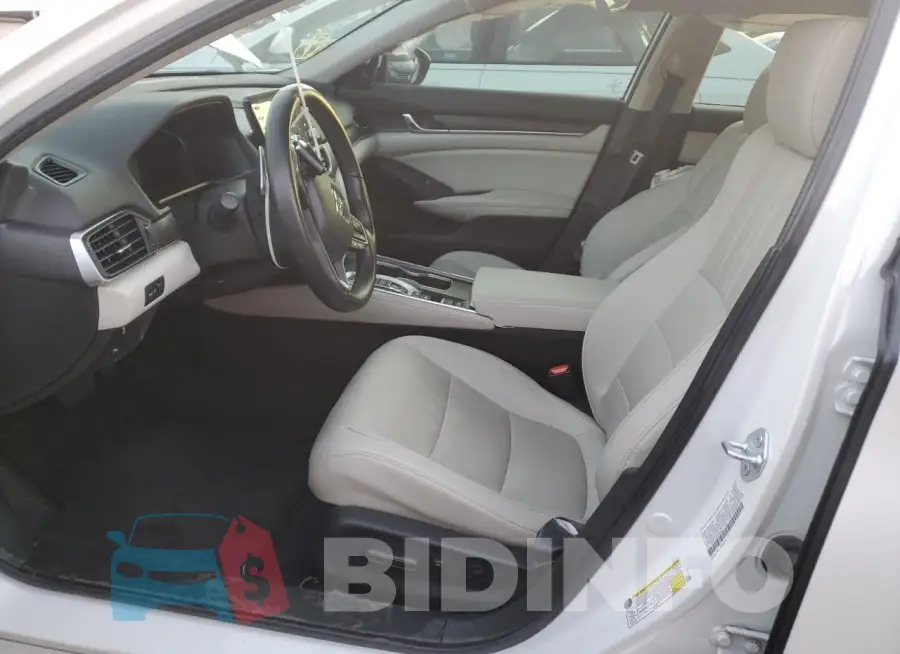 1HGCV3F52MA011182 Photo# 7