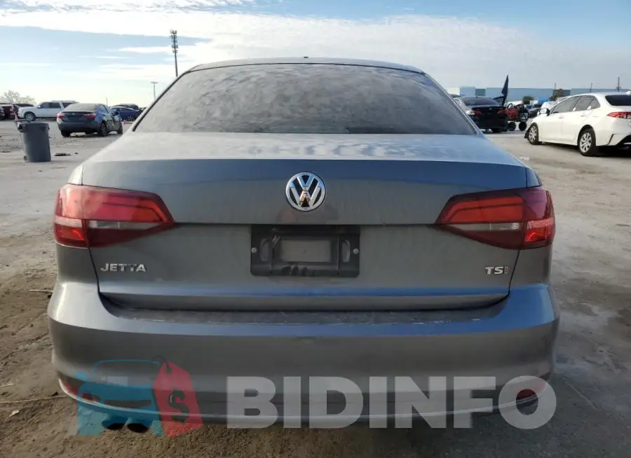 3VW267AJ1GM243358 Photo# 6