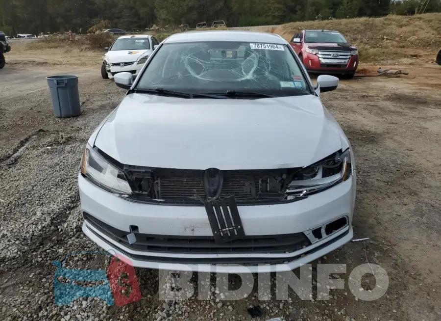3VW2B7AJ4HM402693 Photo# 5
