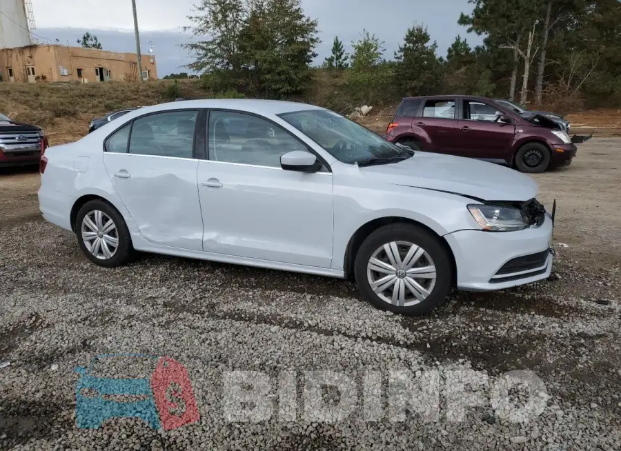 3VW2B7AJ4HM402693 Photo# 4
