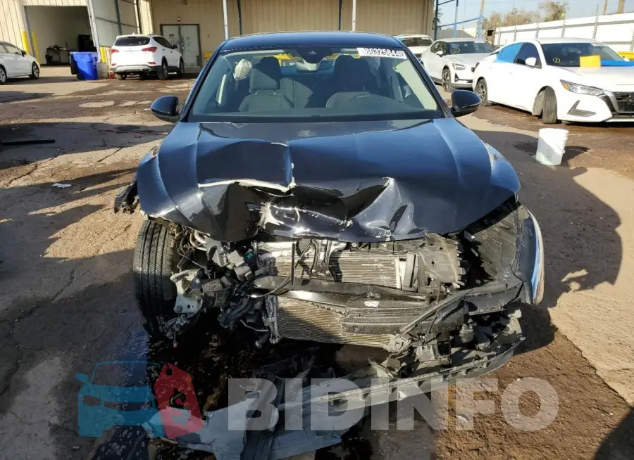3VW5M7BUXRM024994 Photo# 5
