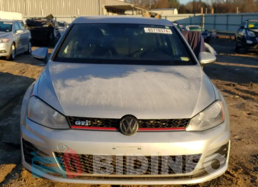 3VW5T7AU5HM015395 Photo# 5