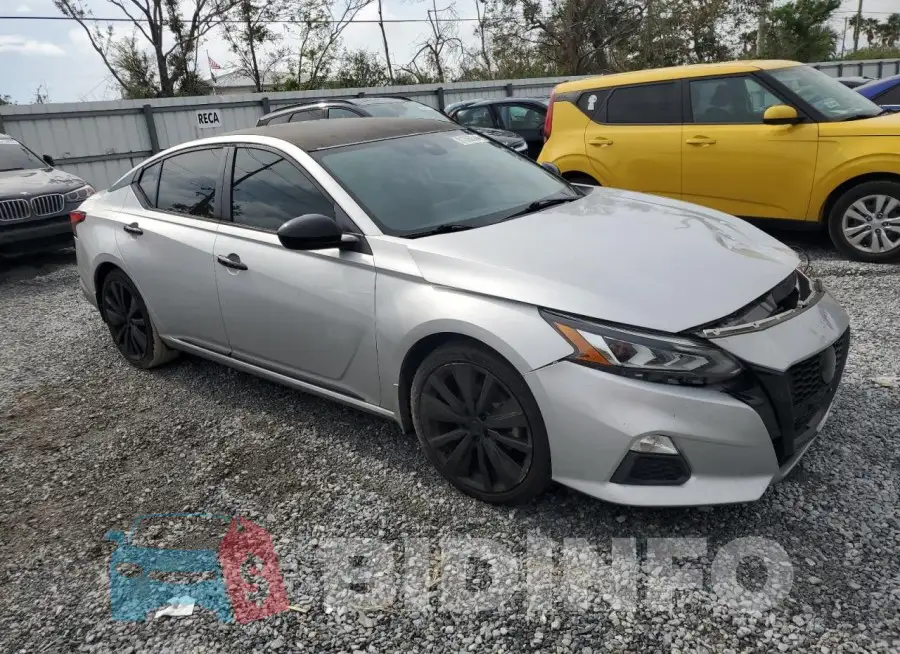 1N4BL4CV2LC180248 Photo# 4