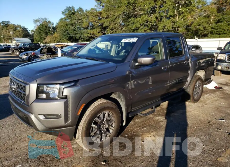 1N6ED1EK7PN674862 Photo# 1