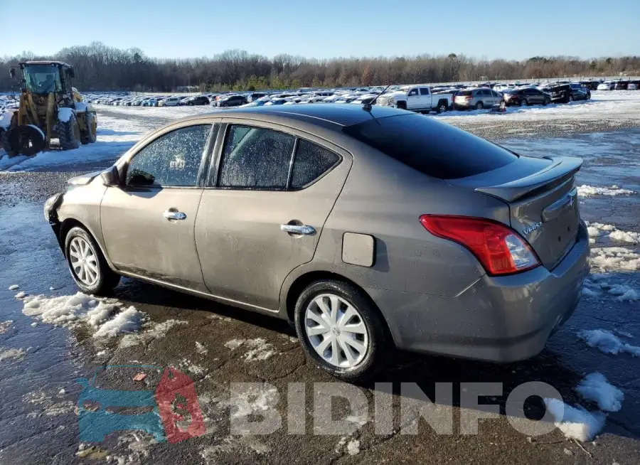 3N1CN7AP1HK411935 Photo# 2