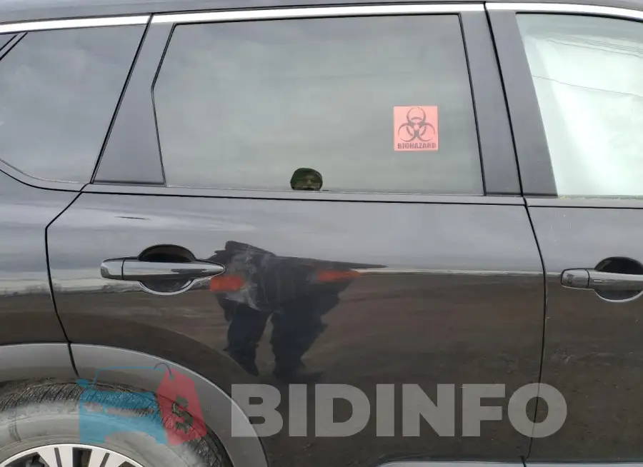 JN8BT3BBXPW206129 Photo# 11
