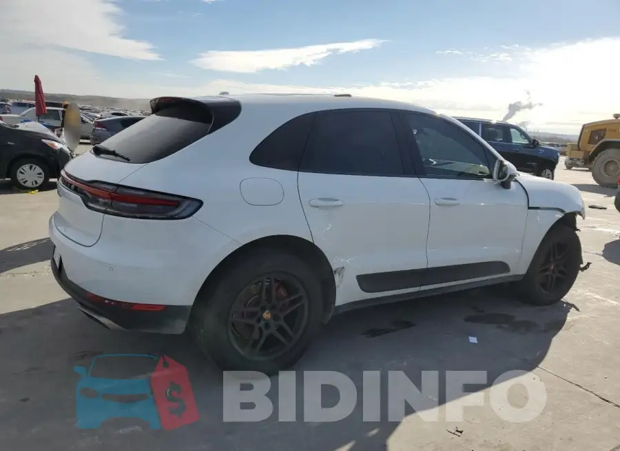 WP1AA2A57MLB09422 Photo# 3