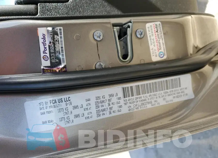 1C4PJLLB9KD278496 Photo# 13