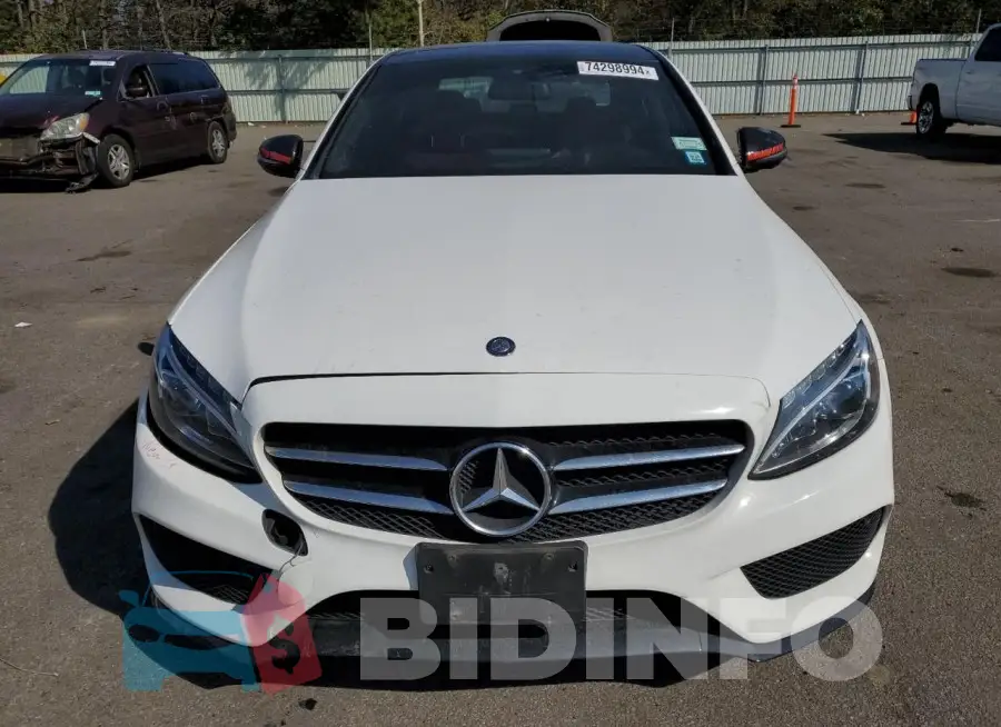 55SWF4KB1HU218409 Photo# 5