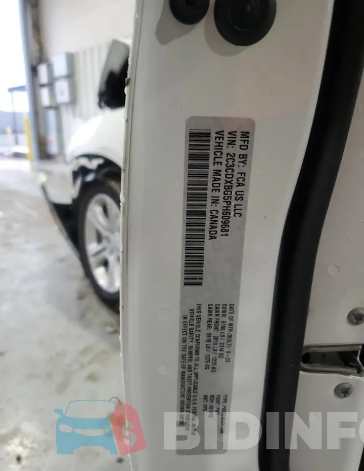 2C3CDXBG5PH609681 Photo# 12