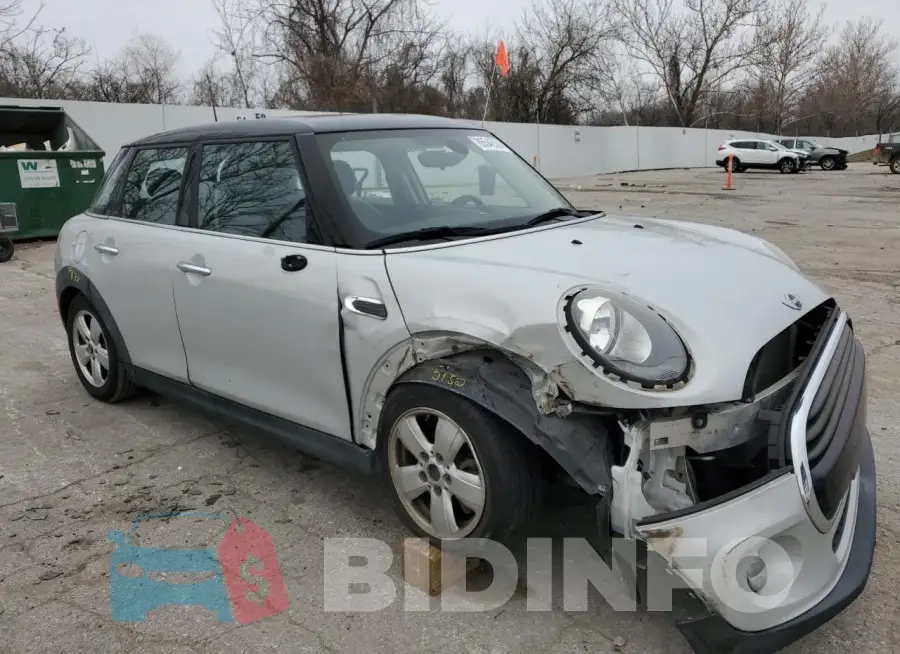 WMWXU1C54G2D11817 Photo# 4