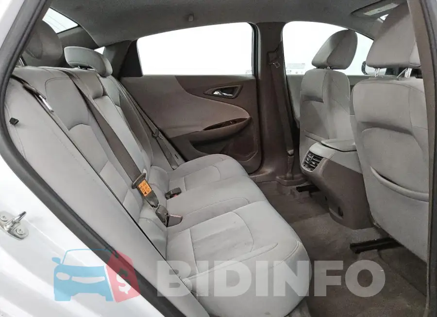1G1ZD5ST8NF131819 Photo# 10