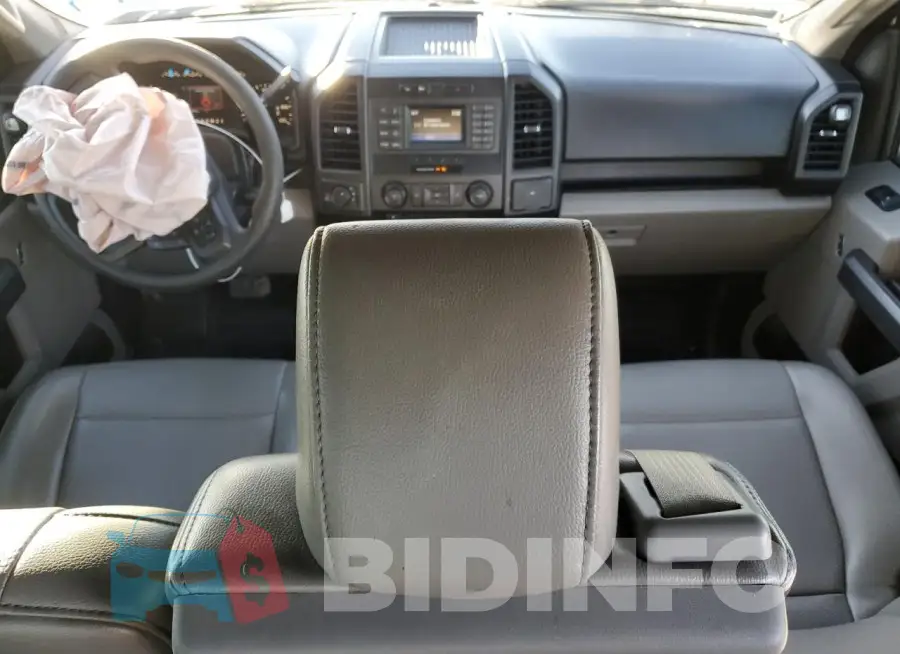 1FTEW1EFXHKD20823 Photo# 8