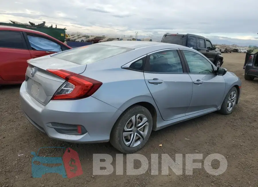 19XFC2F5XGE093840 Photo# 3