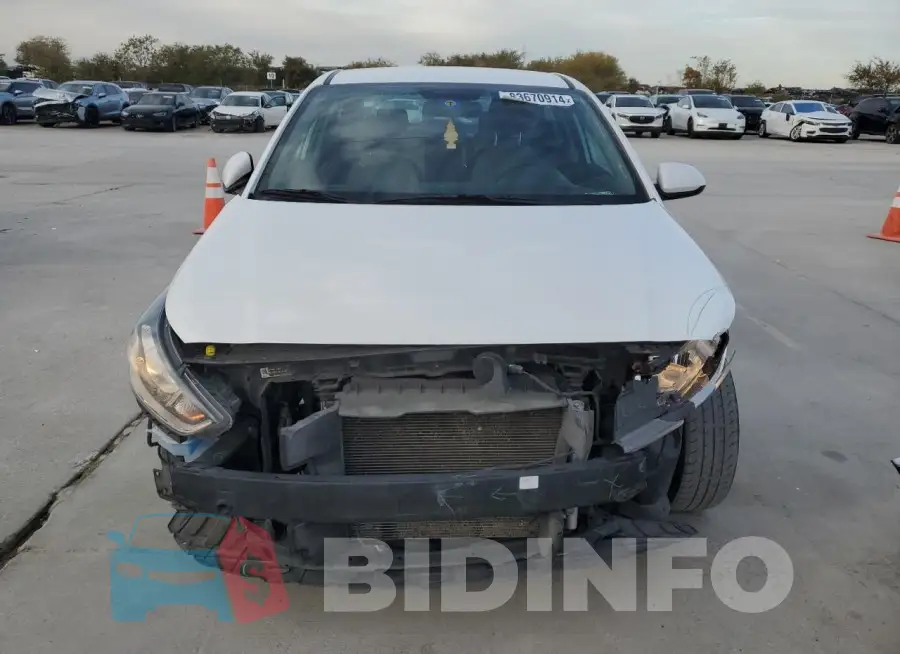 3KPC24A66ME146837 Photo# 5