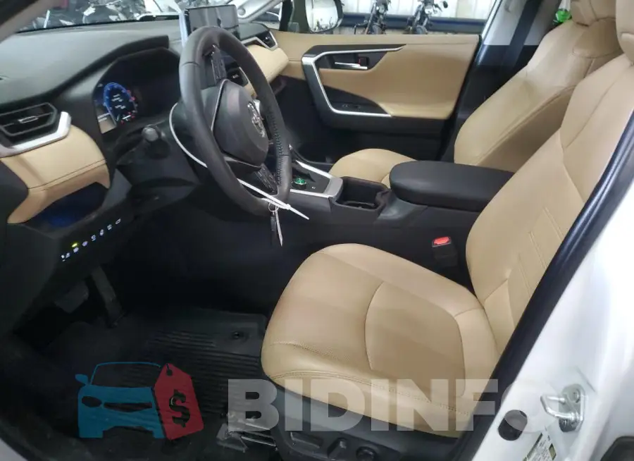 4T3D6RFV6PU128093 Photo# 7