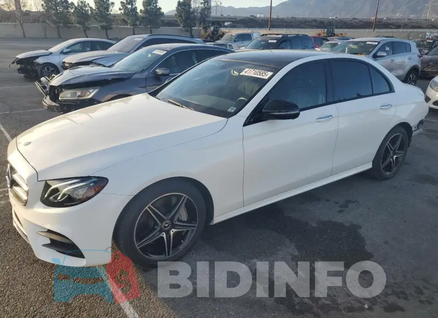 WDDZF4JB1KA515864 Photo# 1