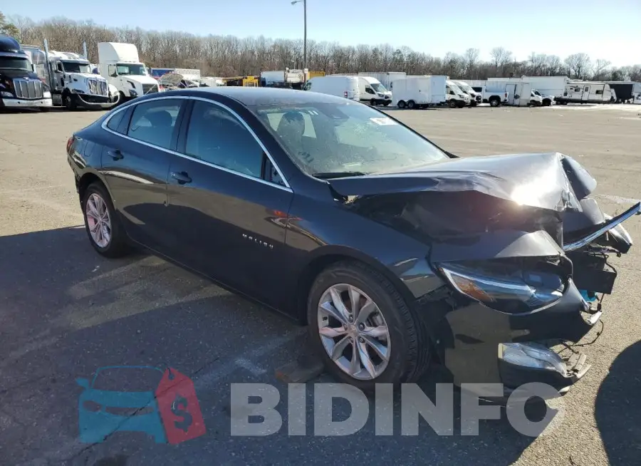 1G1ZD5ST0PF157088 Photo# 4