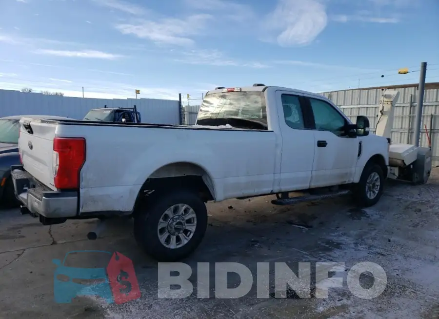 1FT7X2B69LEE20158 Photo# 3