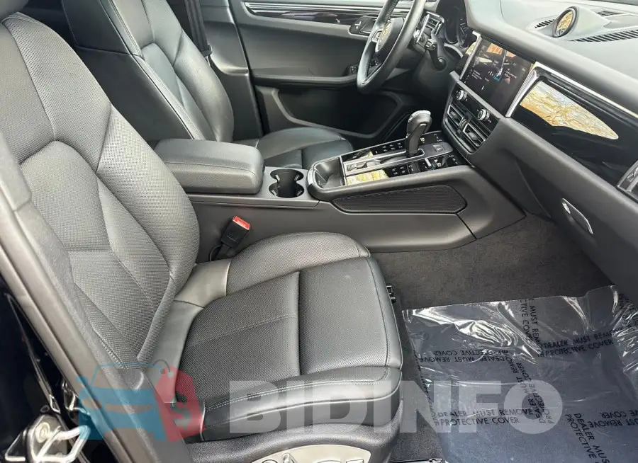 WP1AA2A59PLB12875 Photo# 5