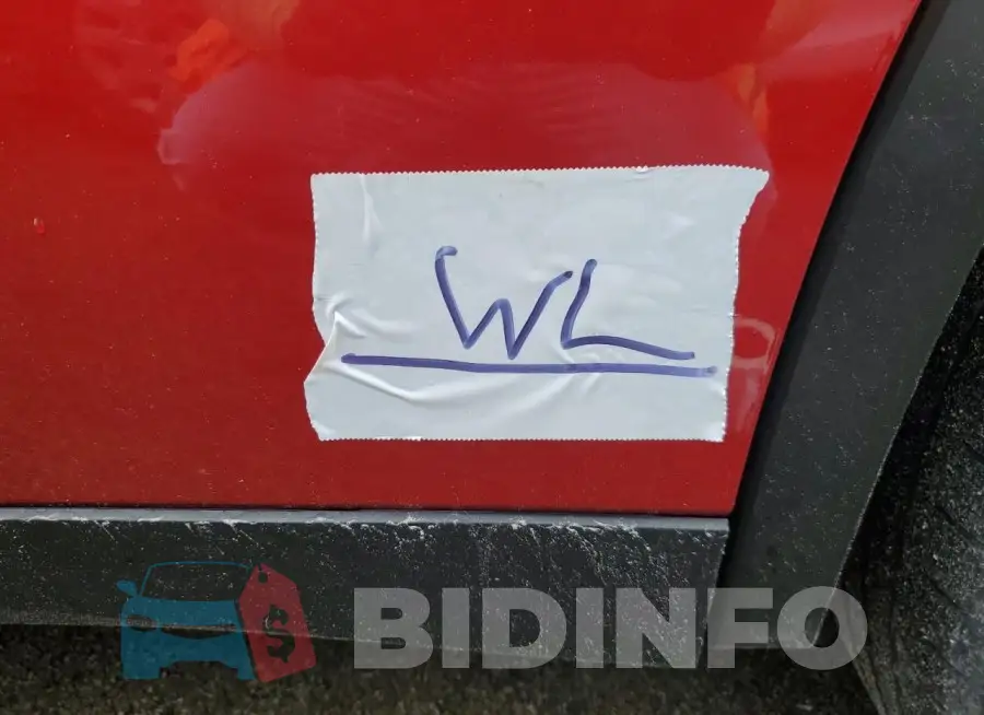 JA4J3TA83PZ015240 Photo# 13