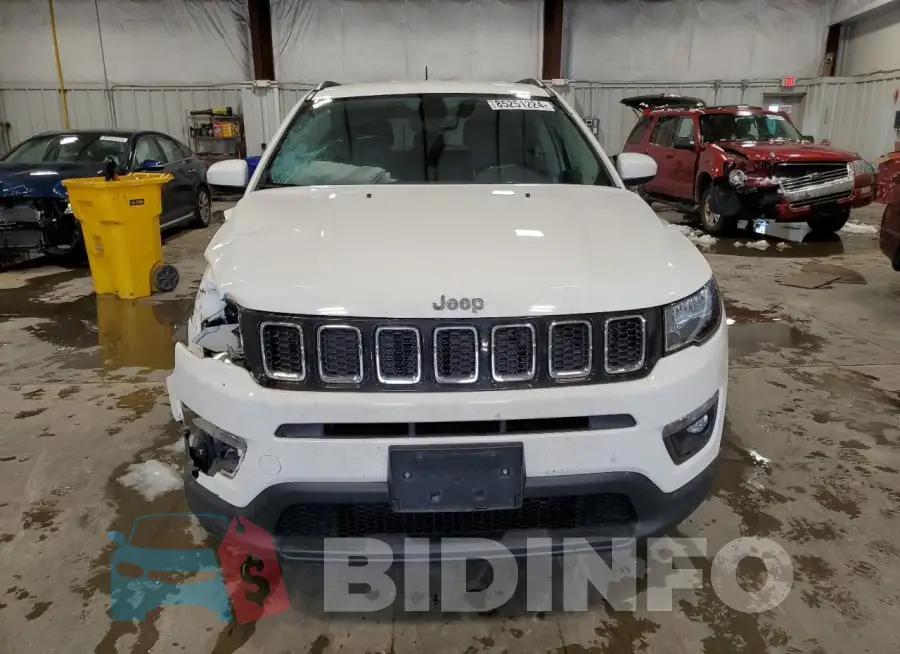3C4NJDBB7LT150140 Photo# 5