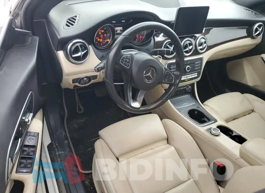 WDDSJ4GB1JN589185 Photo# 8