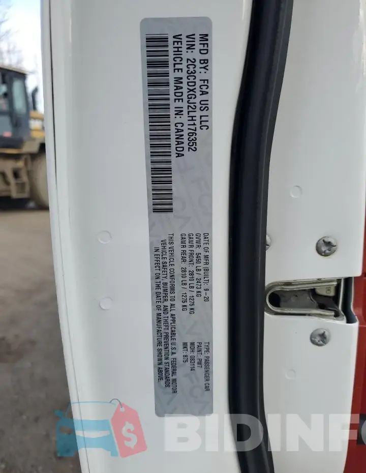2C3CDXGJ2LH176352 Photo# 12