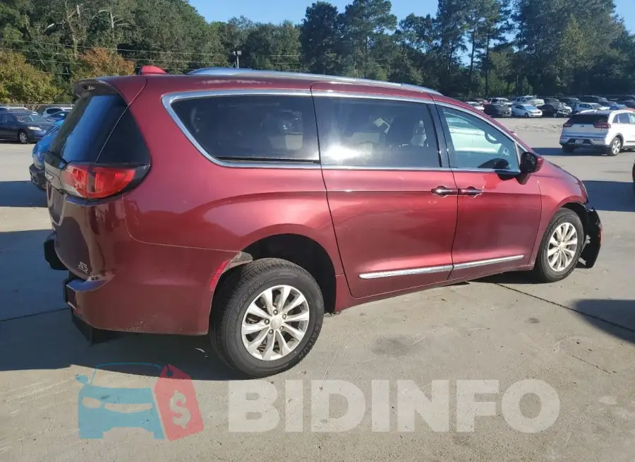 2C4RC1BG7KR704770 Photo# 3