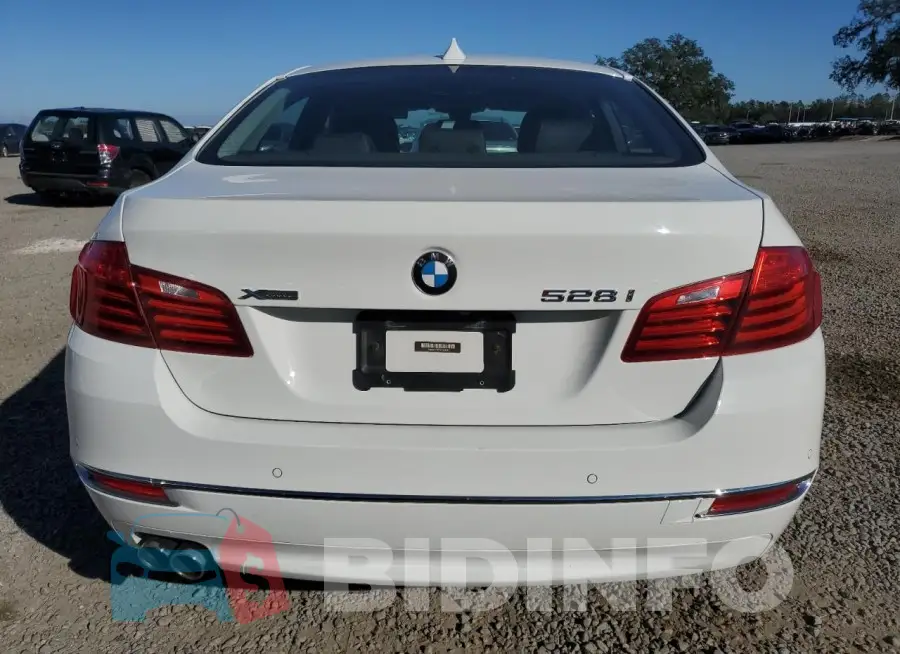WBA5A7C50GG147615 Photo# 6