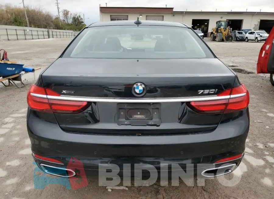 WBA7F2C52JG423636 Photo# 6