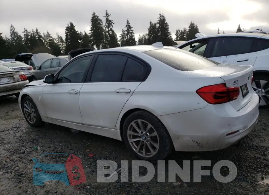 WBA8E1G56GNT99132 Photo# 2