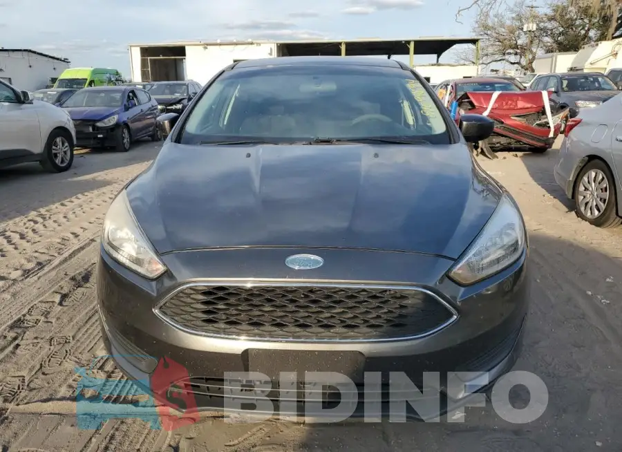 1FADP3FE4JL329761 Photo# 5