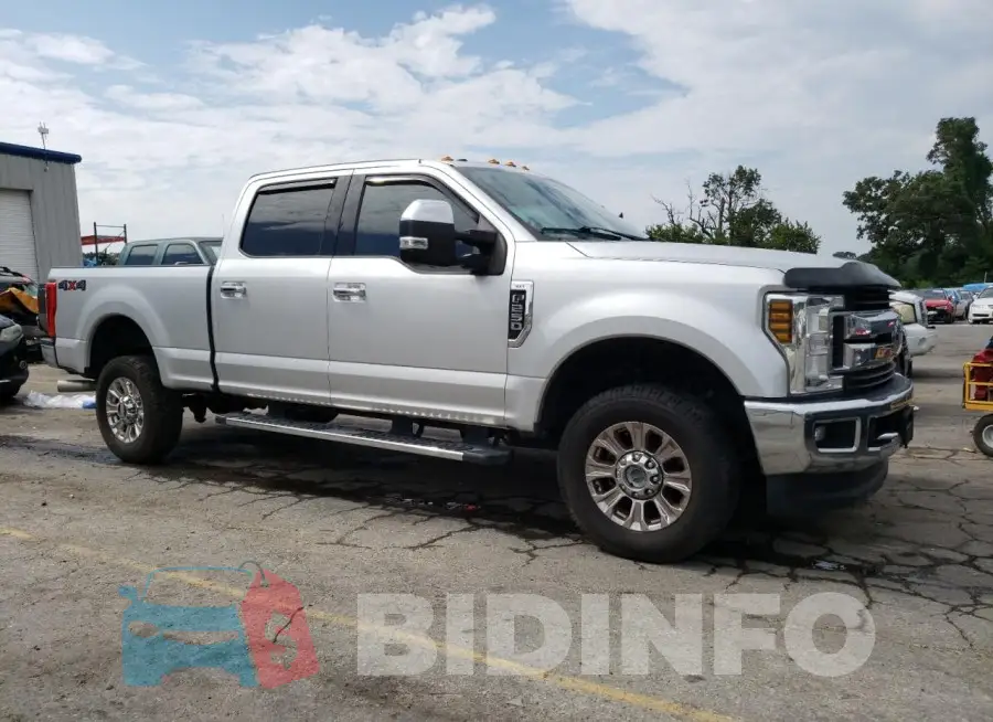 1FT7W2B66JED00625 Photo# 4