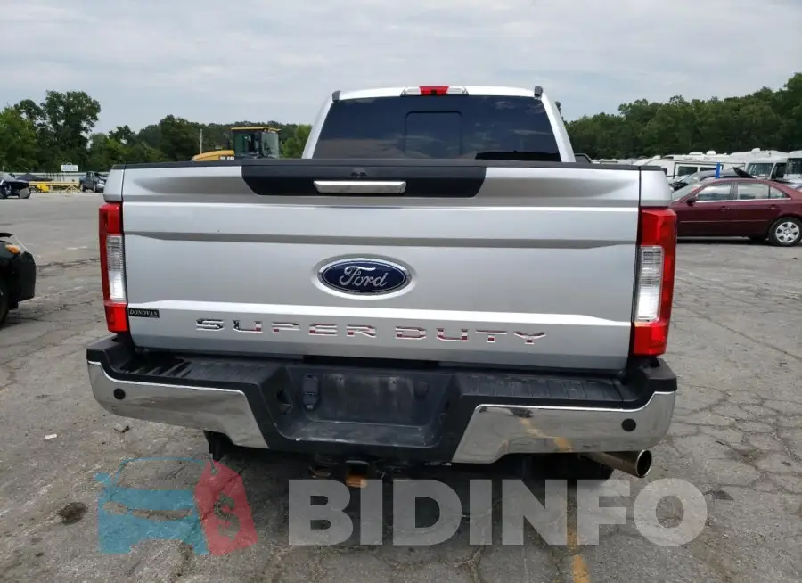 1FT7W2B66JED00625 Photo# 6