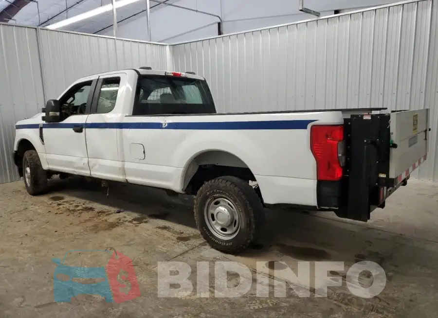 1FT7X2B67NEF13442 Photo# 2
