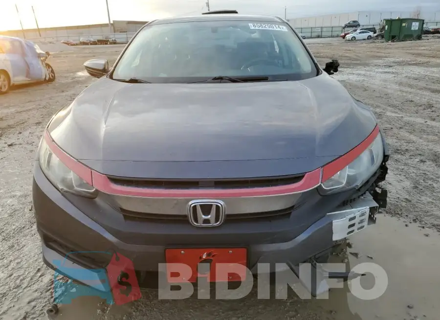 19XFC2F58GE050162 Photo# 5